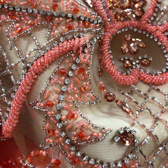 NWT ORANGE AND NUDE DRESS - Picture 4 of 6